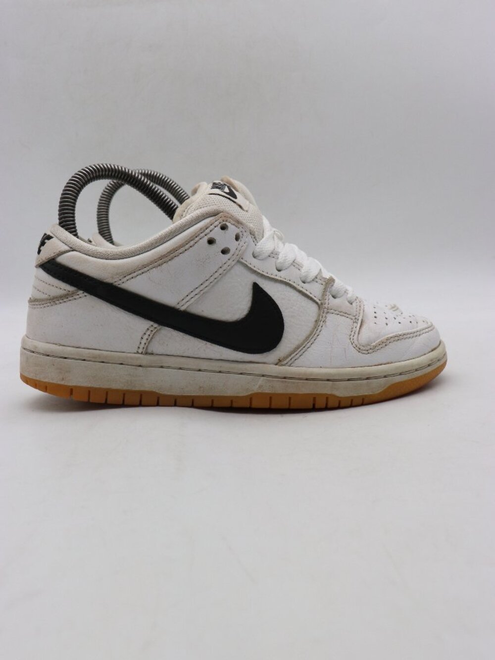 Nike SB Dunk Low Pro Men's 4 Women's 5.5 White Gum Athletic Sneakers CD2563-101